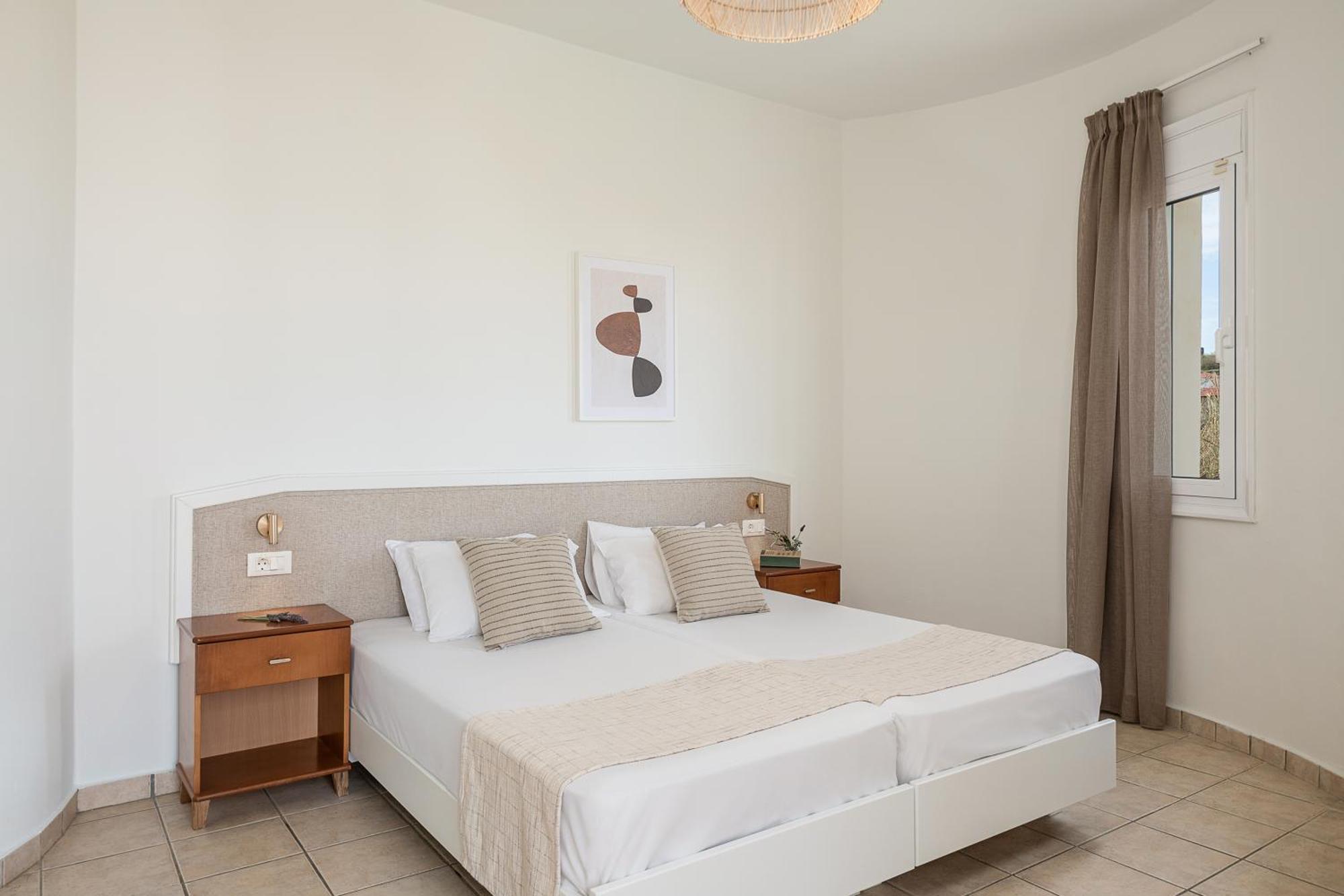 Artemis Apartments Stalos Bilik gambar