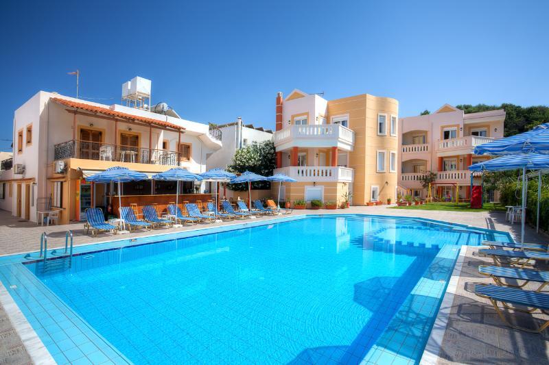 Artemis Apartments Stalos Luaran gambar